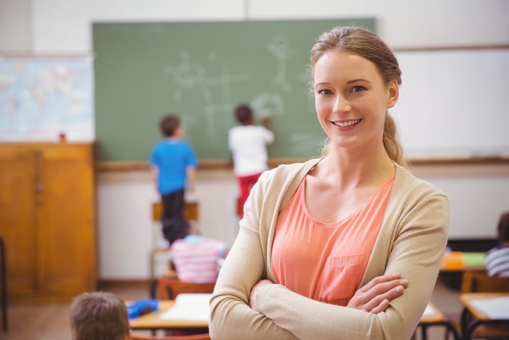 Kini Menjadi Guru TK Di Usia Muda Bukan Lagi Sekedar Impian