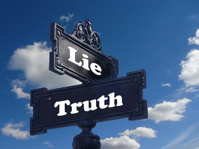 7 Kebohongan Ini Yang Sering Dikatakan Oleh Orang-Orang Disekitarmu